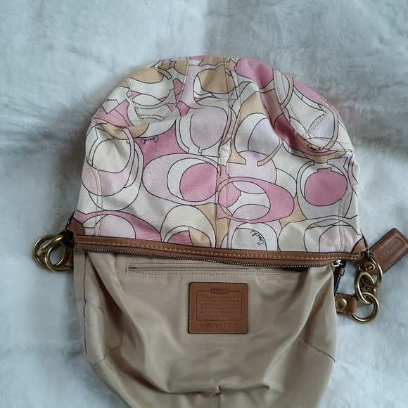 SOLD COACH MULTI PINK SIGNATURE HOBO BAG - Picture 4 of 7
